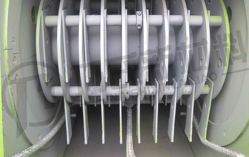 粉碎機(jī)裝錘片的軸用什么材質(zhì)？